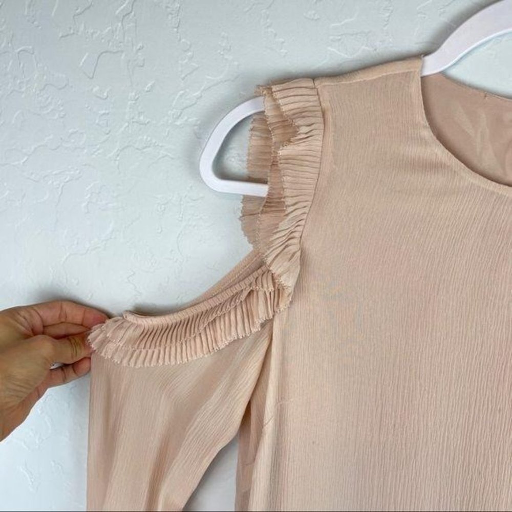 Intermix Nelly Silk Ruffle Cold Shoulder Blouse Blush Pleated Pink Size 0 - Picture 4 of 10